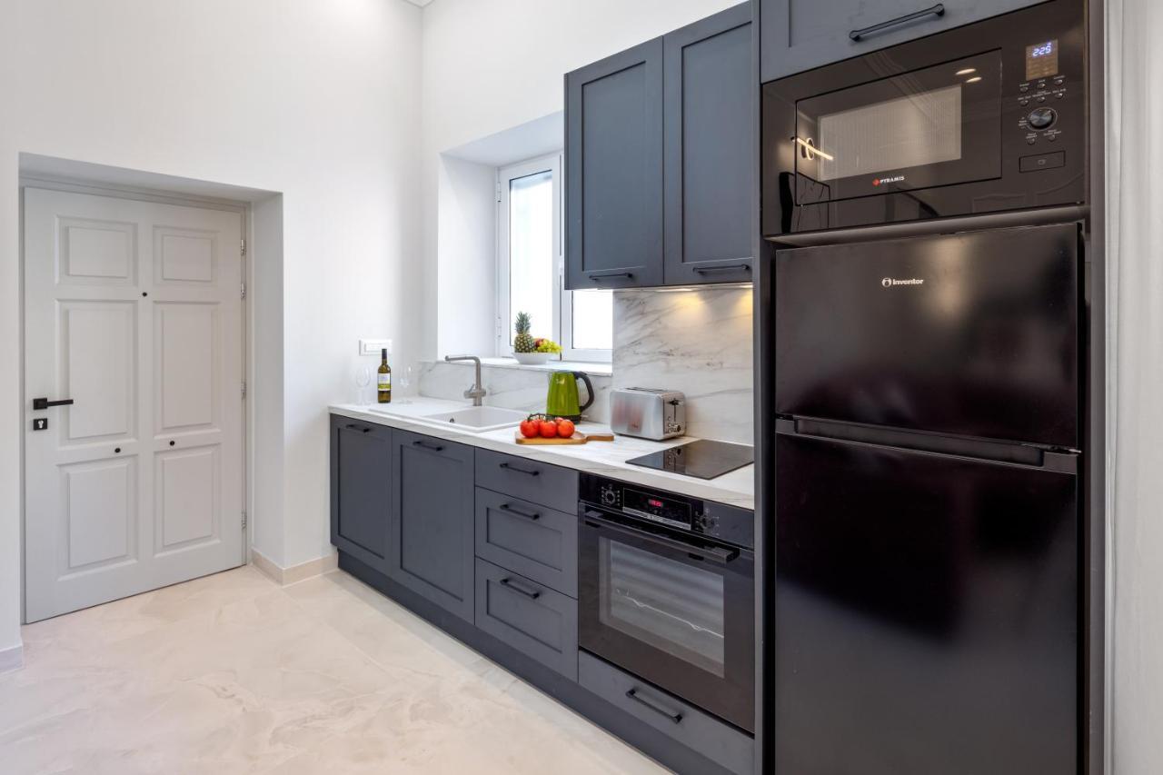 Modern-Vintage Old Town Suites Corfu  Zewnętrze zdjęcie